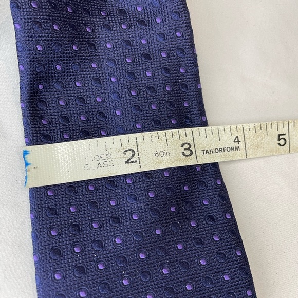 7 Downie St Silk Tie Geometric Dark Purple with Light Purple Dots Italy Preppy - Picture 7 of 7